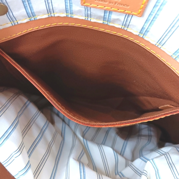 RARE 🔥 Louis Vuitton LIMITED EDITION White/ Blue Striped Tanger Tote bag - Picture 14 of 16